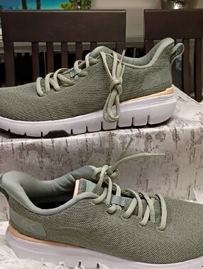 Kuru Cloud Flex Via Women's Sz 9 medium Orthopedic Plantar Fasciitis Shoes $139